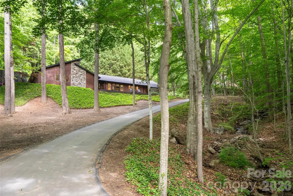 144 Sondley Parkway Asheville NC 28805