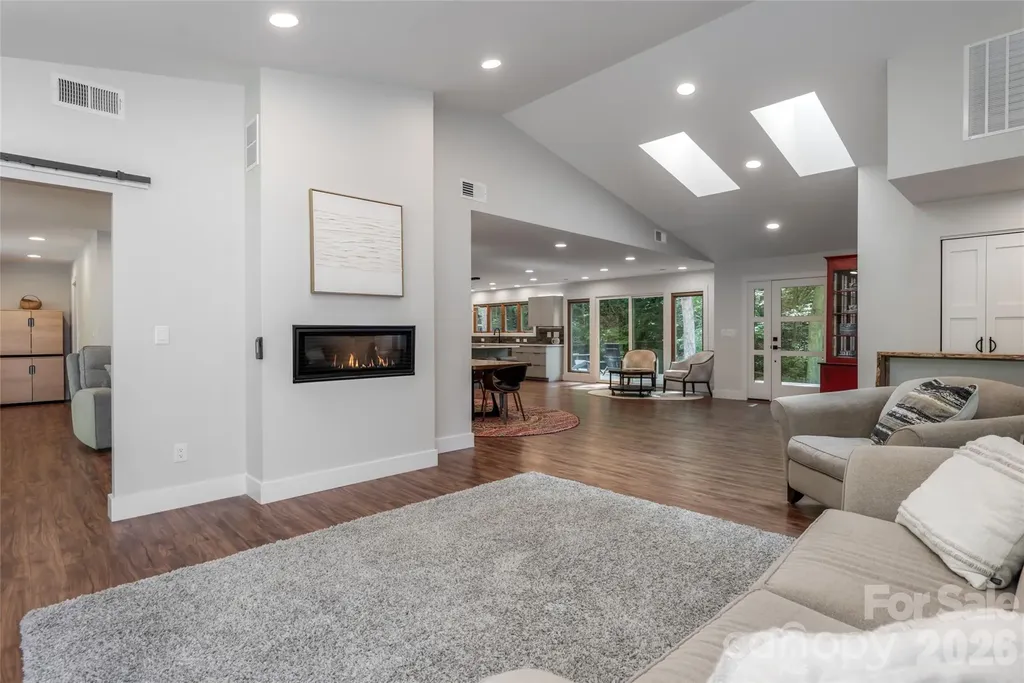 144 Sondley Parkway Asheville NC 28805