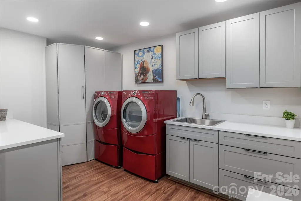 144 Sondley Parkway Asheville NC 28805