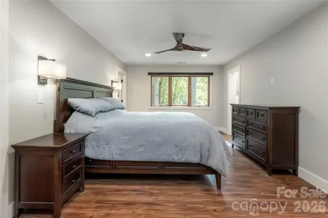 144 Sondley Parkway Asheville NC 28805
