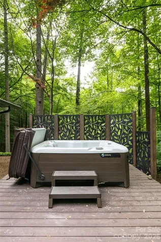 144 Sondley Parkway Asheville NC 28805