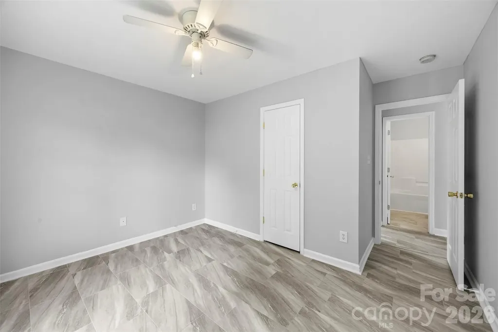 1528 Oakdale Green Drive Charlotte NC 28216