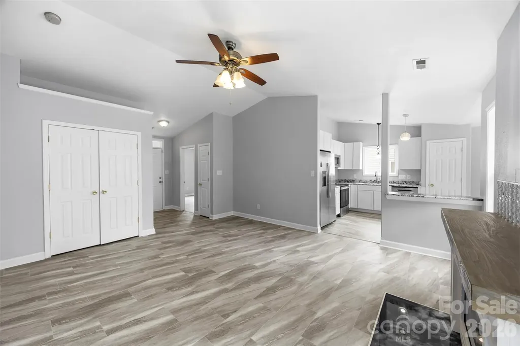1528 Oakdale Green Drive Charlotte NC 28216