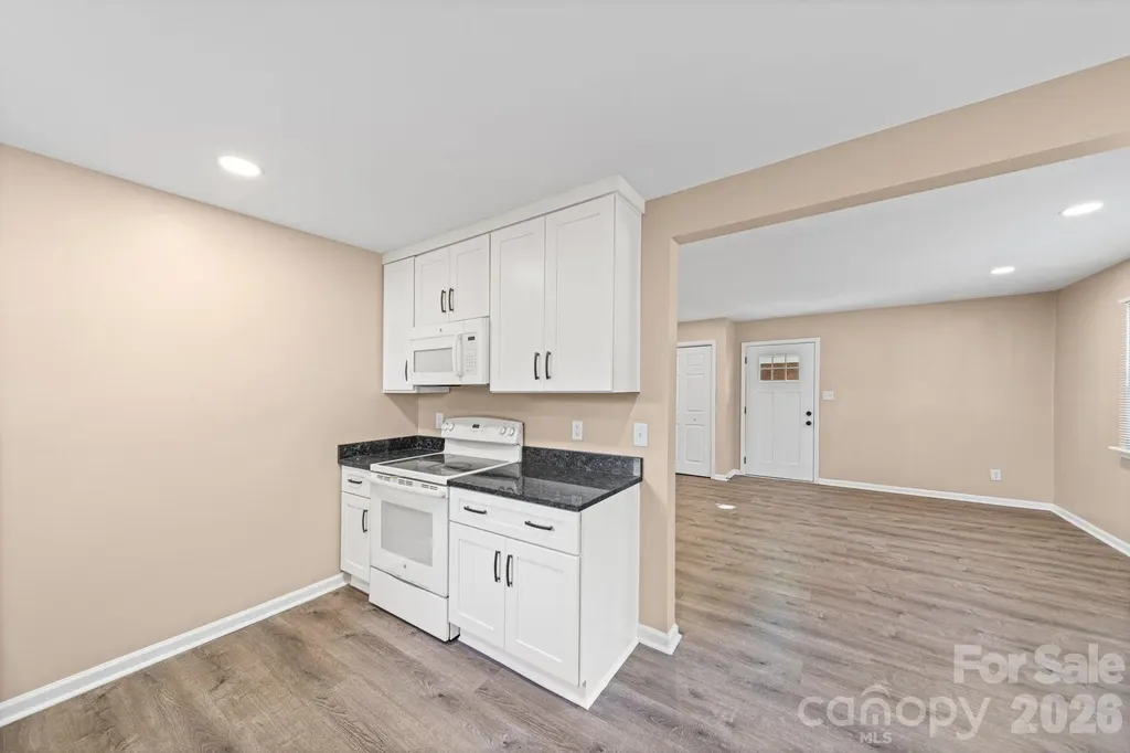 5045 Curtiswood Drive Charlotte NC 28213