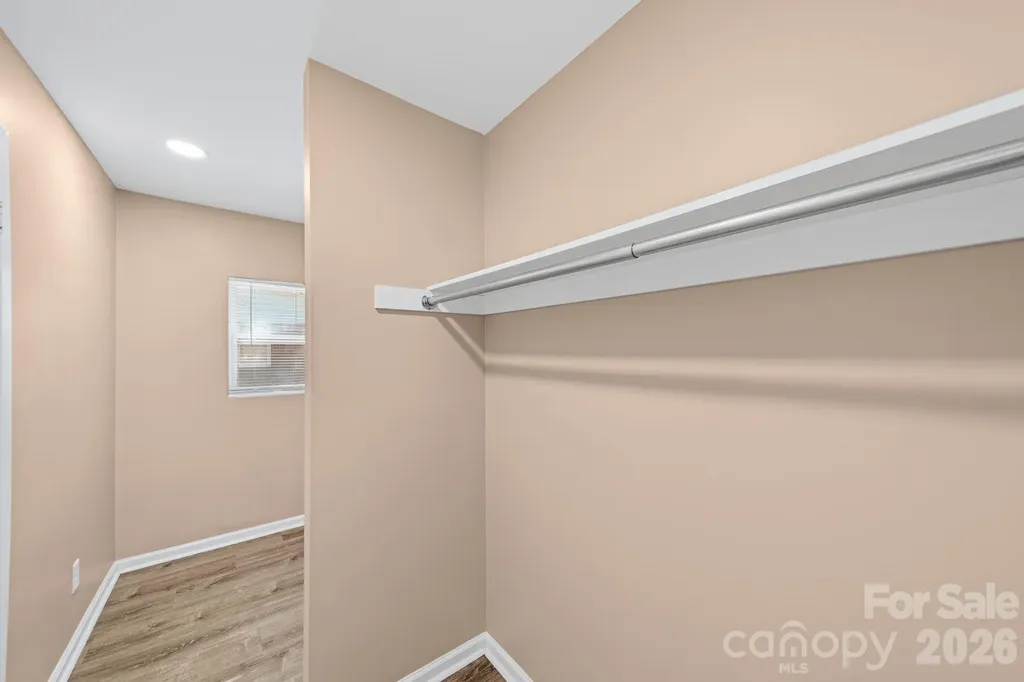 5045 Curtiswood Drive Charlotte NC 28213
