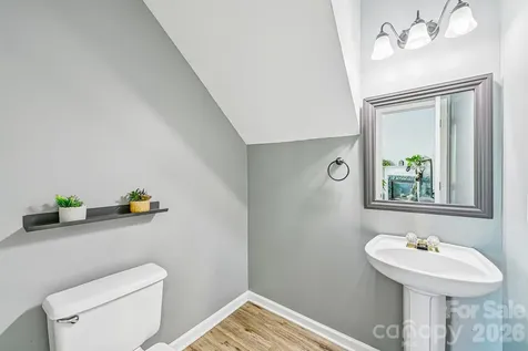 5755 Cambridge Bay Drive Charlotte NC 28269