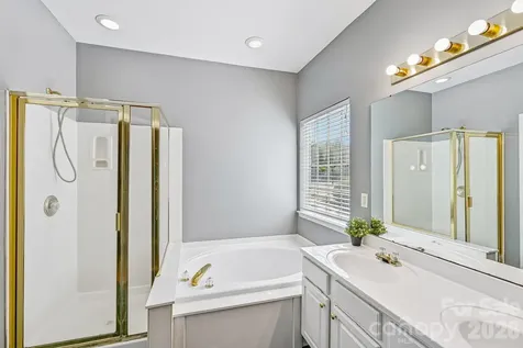 5755 Cambridge Bay Drive Charlotte NC 28269