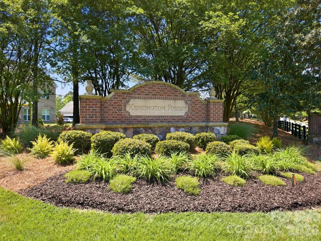 4198 Abernathy Place Harrisburg NC 28075