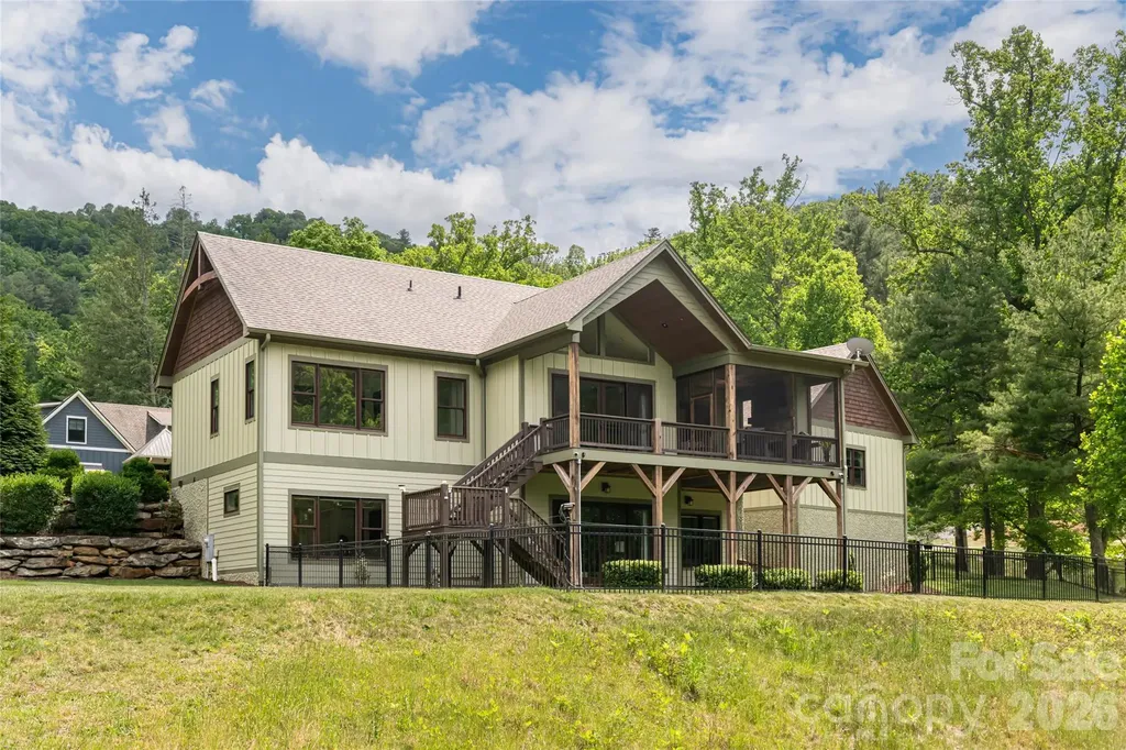 44 Woodland Aster Way Asheville NC 28804
