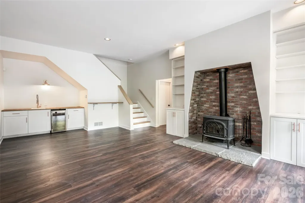 201 Covewood Trail Asheville NC 28805