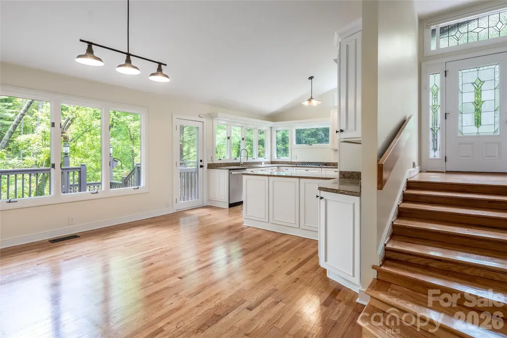 201 Covewood Trail Asheville NC 28805