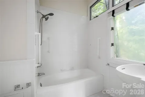 201 Covewood Trail Asheville NC 28805