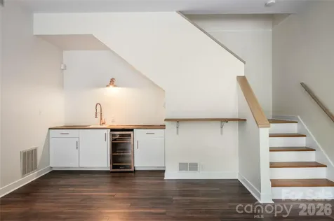 201 Covewood Trail Asheville NC 28805