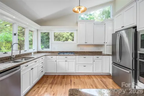 201 Covewood Trail Asheville NC 28805