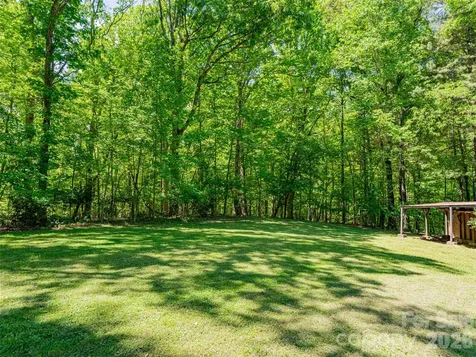 146 Fairmont Road Candler NC 28715