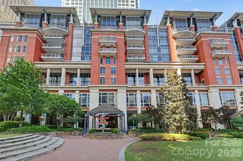 435 S Tryon Street Charlotte NC 28202