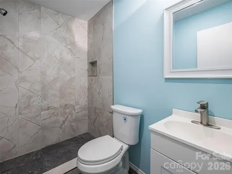 101 Heather Drive Asheville NC 28806