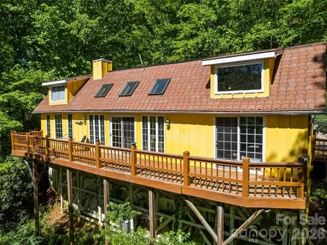 969 Mountain View Drive Maggie Valley NC 28751