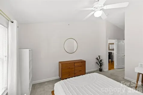 10652 Hill Point Court Charlotte NC 28262