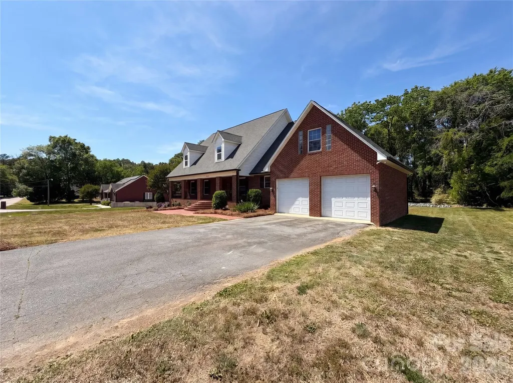 134 Springway Drive Kannapolis NC 28081