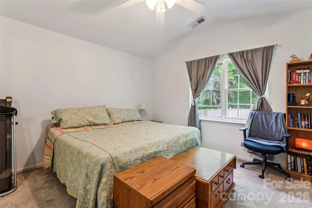 13221 Crooked Pine Court Charlotte NC 28215