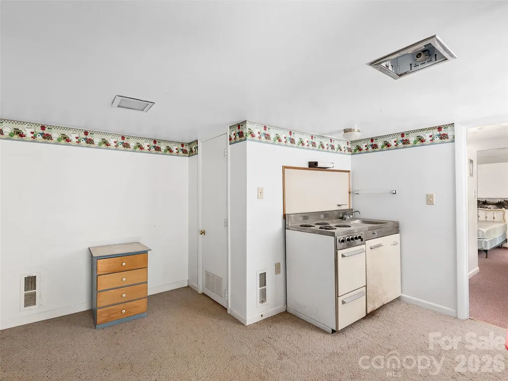 185 Indian Springs Road Clyde NC 28721