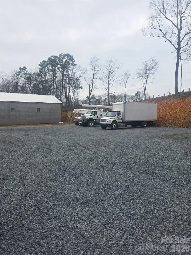 6151 Settlers Trail Stanfield NC 28163