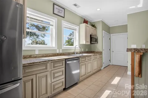 6151 Settlers Trail Stanfield NC 28163