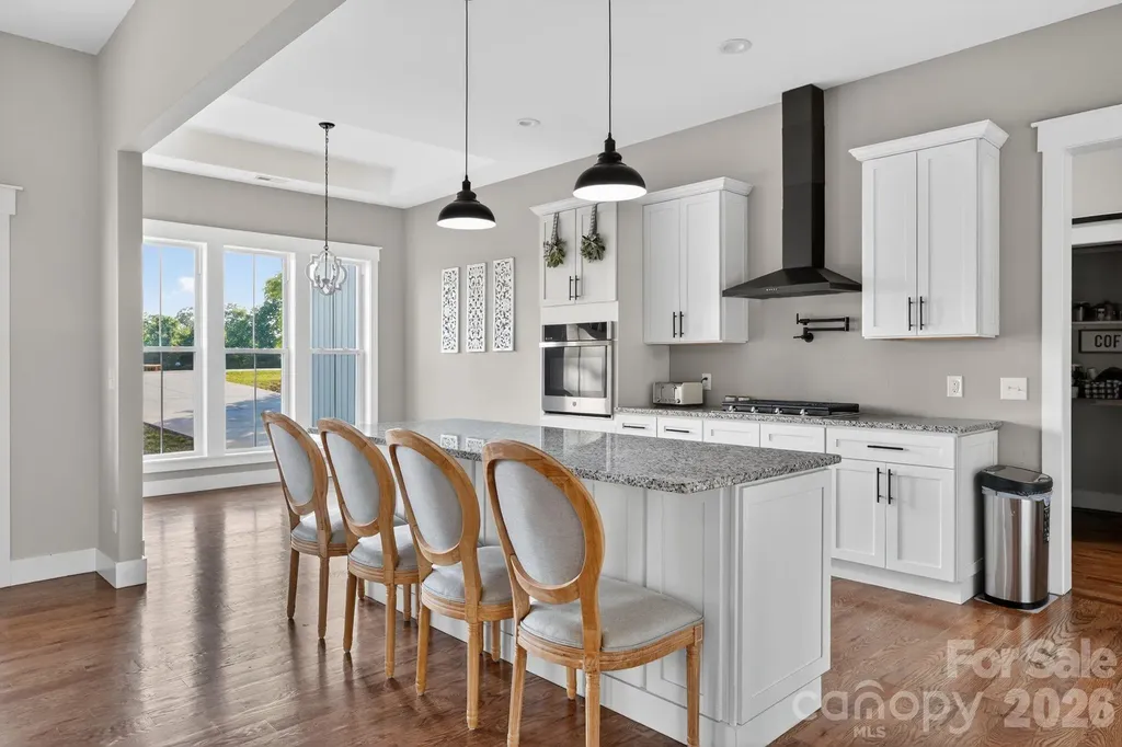 1182 Cape Hickory Road Hickory NC 28601