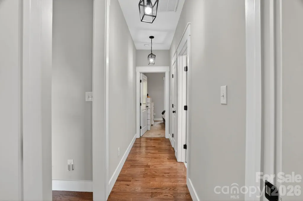 1182 Cape Hickory Road Hickory NC 28601