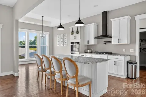 1182 Cape Hickory Road Hickory NC 28601