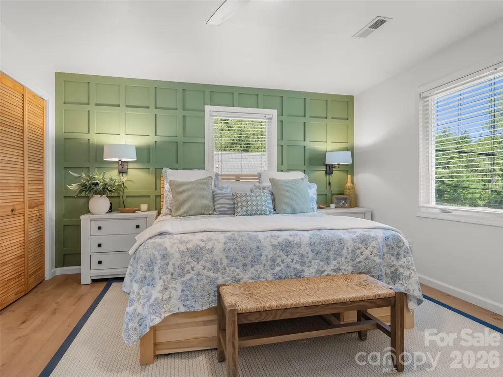 154 White Oak Lane Brevard NC 28712