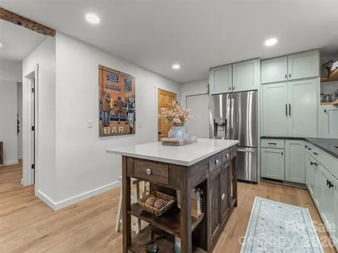 154 White Oak Lane Brevard NC 28712
