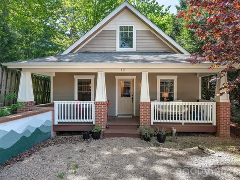 11 Knotty Alder Court Candler NC 28715