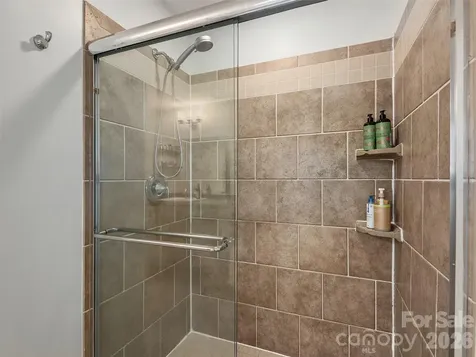 11 Knotty Alder Court Candler NC 28715