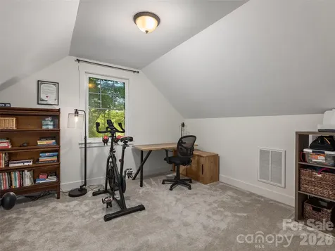 11 Knotty Alder Court Candler NC 28715