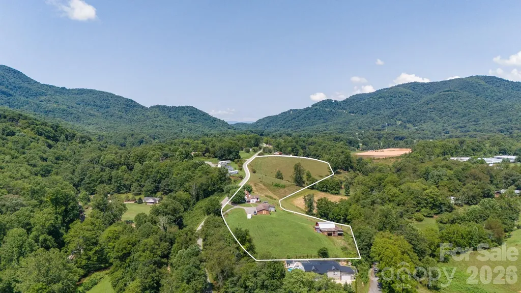 502 And 504 Old Us 19 23 Highway Candler NC 28715