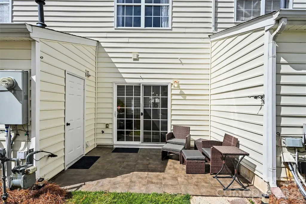 1033 Woodglen Lane Matthews NC 28104
