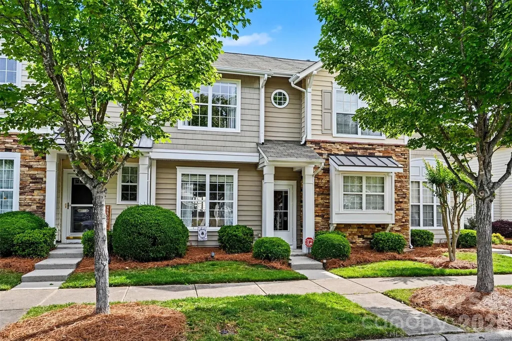 1033 Woodglen Lane Matthews NC 28104