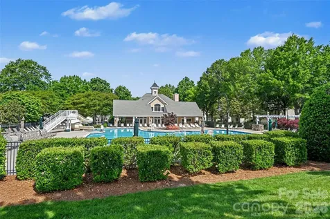 1033 Woodglen Lane Matthews NC 28104