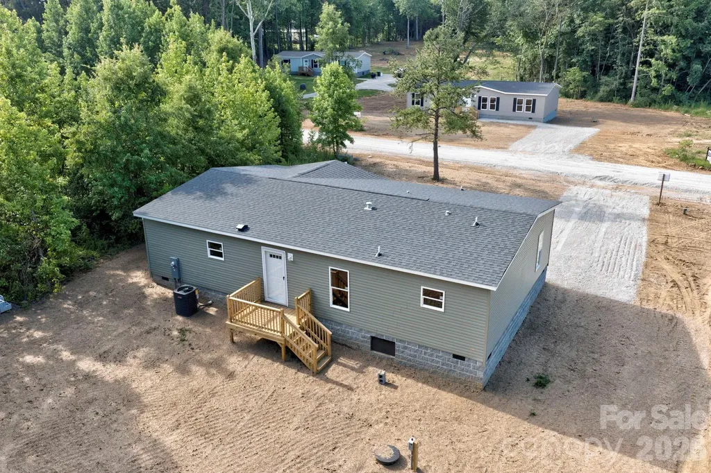 355 Middle Brook Drive Rockwell NC 28138