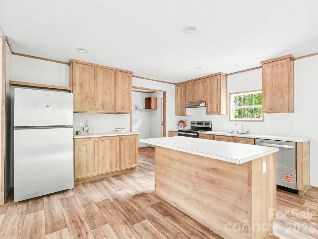 355 Middle Brook Drive Rockwell NC 28138