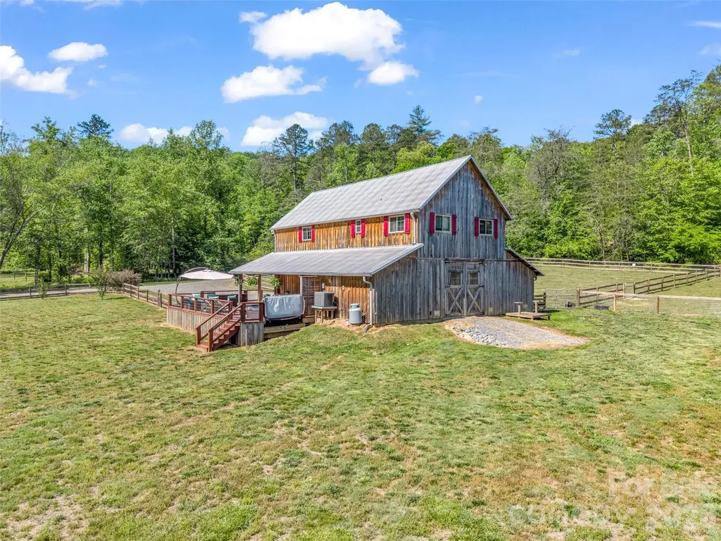 400 Calhoun Trail Rutherfordton NC 28139