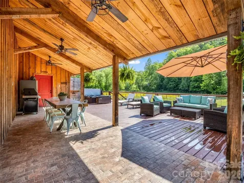 400 Calhoun Trail Rutherfordton NC 28139