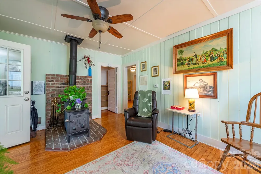 110 Enthoffer Street Black Mountain NC 28711