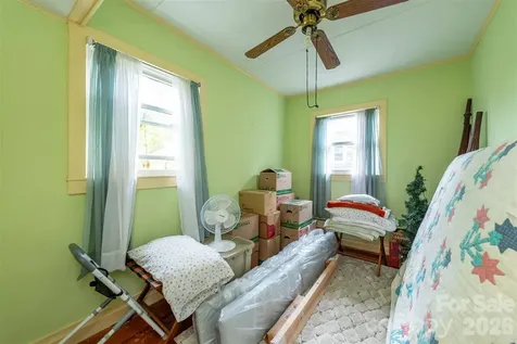 110 Enthoffer Street Black Mountain NC 28711