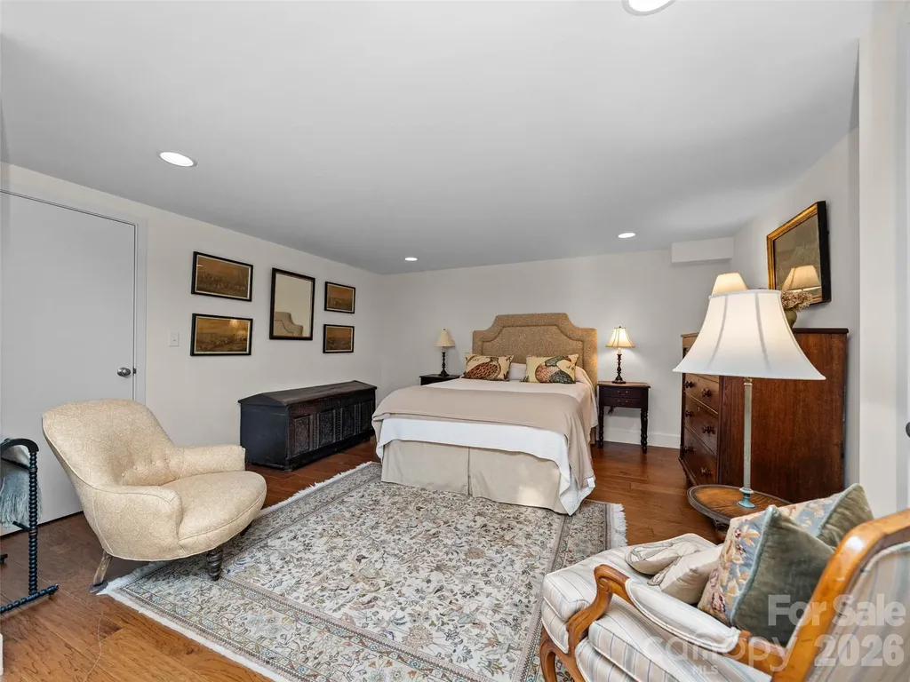 65 Crestwood Road Asheville NC 28804