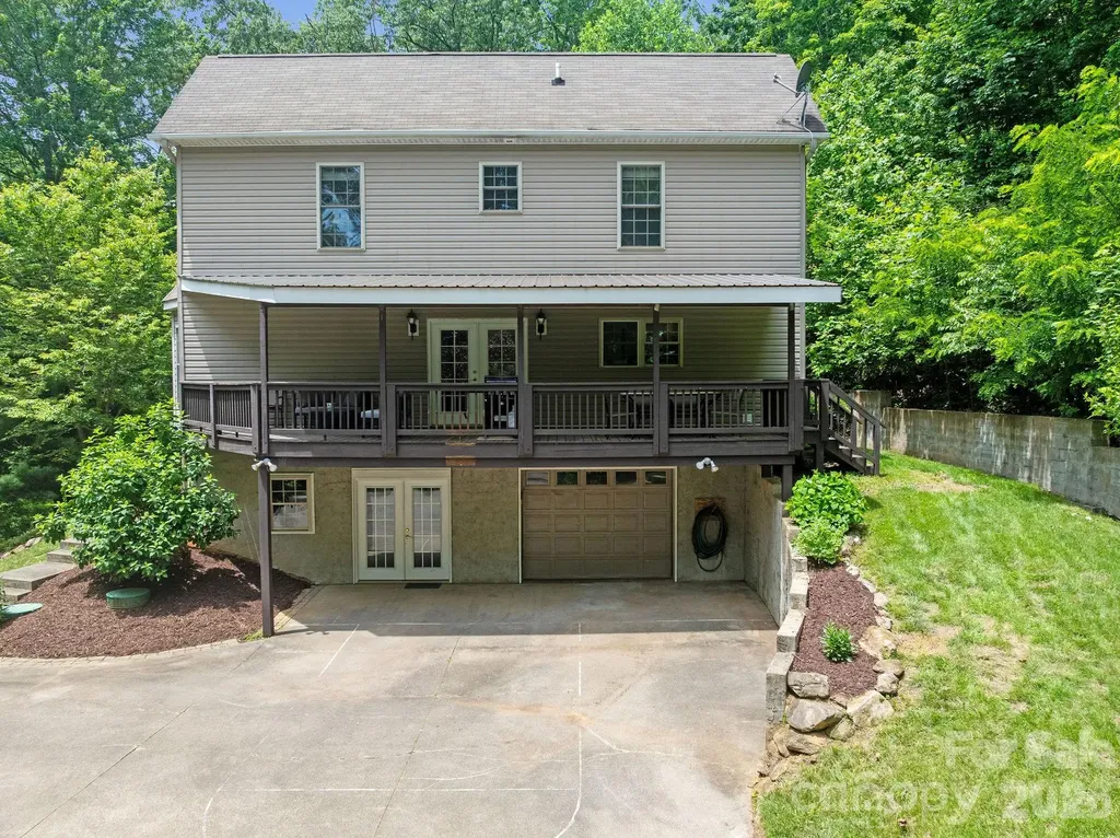 174 Deep Woods Trail Canton NC 28716
