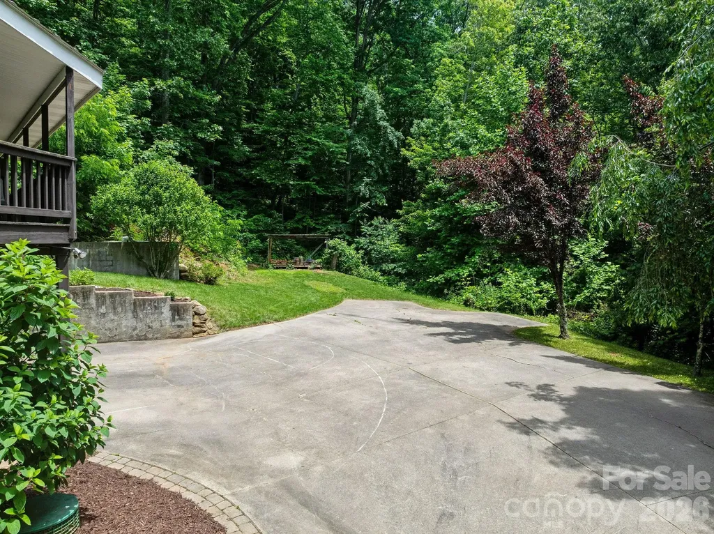 174 Deep Woods Trail Canton NC 28716