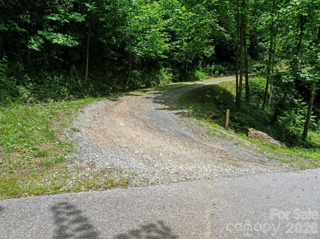 174 Deep Woods Trail Canton NC 28716